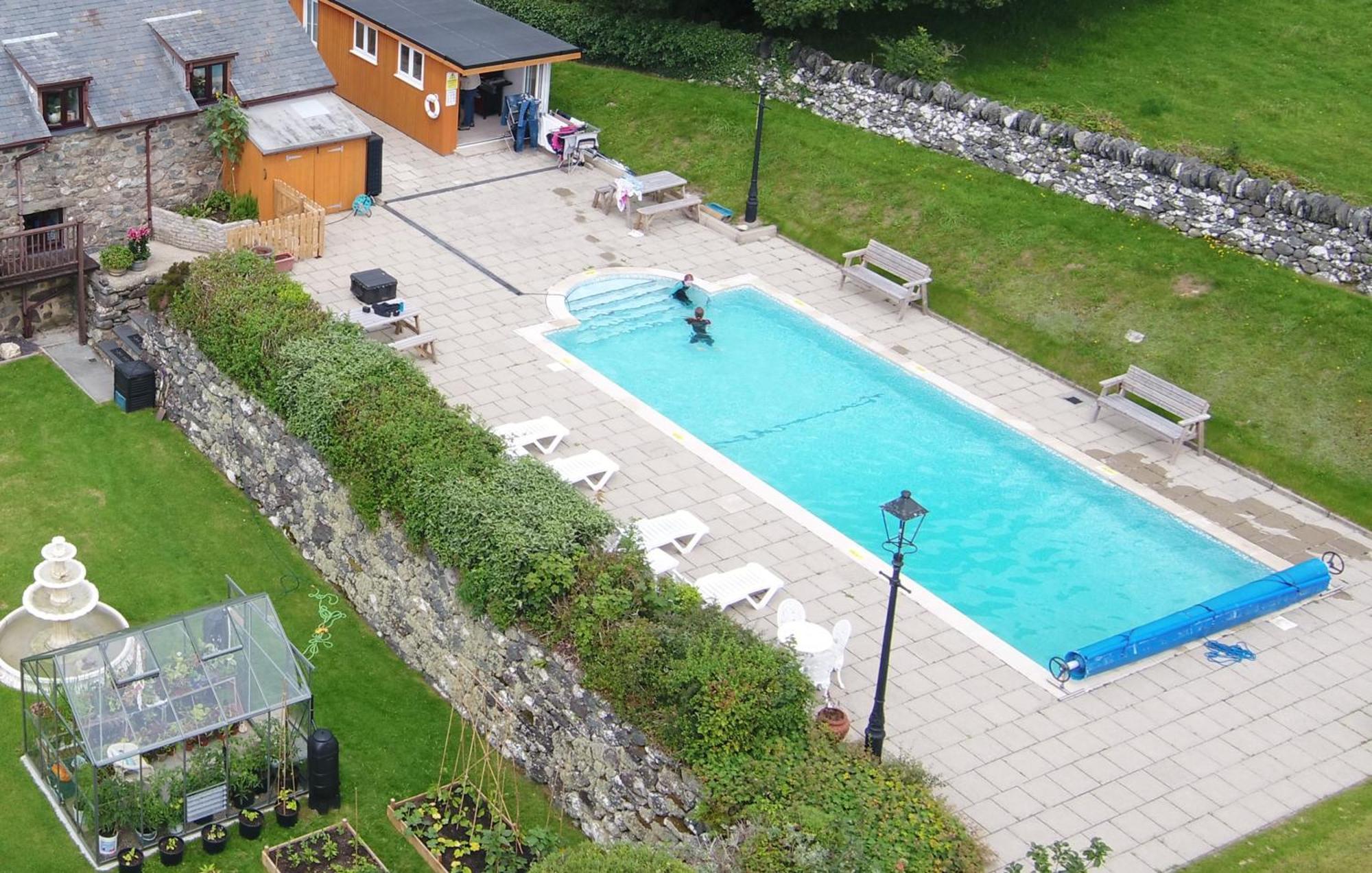 The Old Farmhouse B&B Dyffryn Ardudwy Екстериор снимка