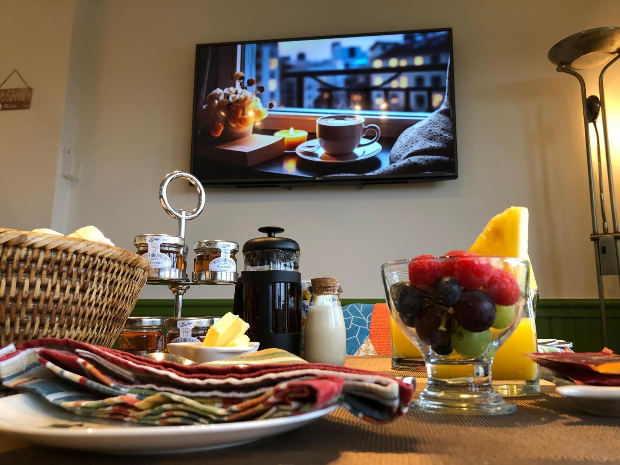 The Old Farmhouse B&B Dyffryn Ardudwy Екстериор снимка